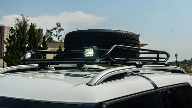 MINI COUNTRYMAN (OVERLAND)