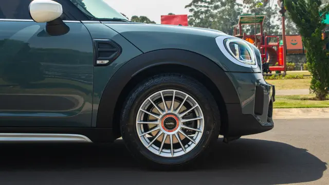 MINI COUNTRYMAN (OVERLAND)