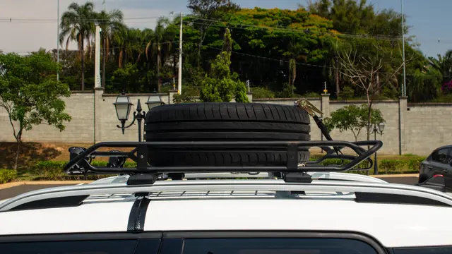 MINI COUNTRYMAN (OVERLAND)